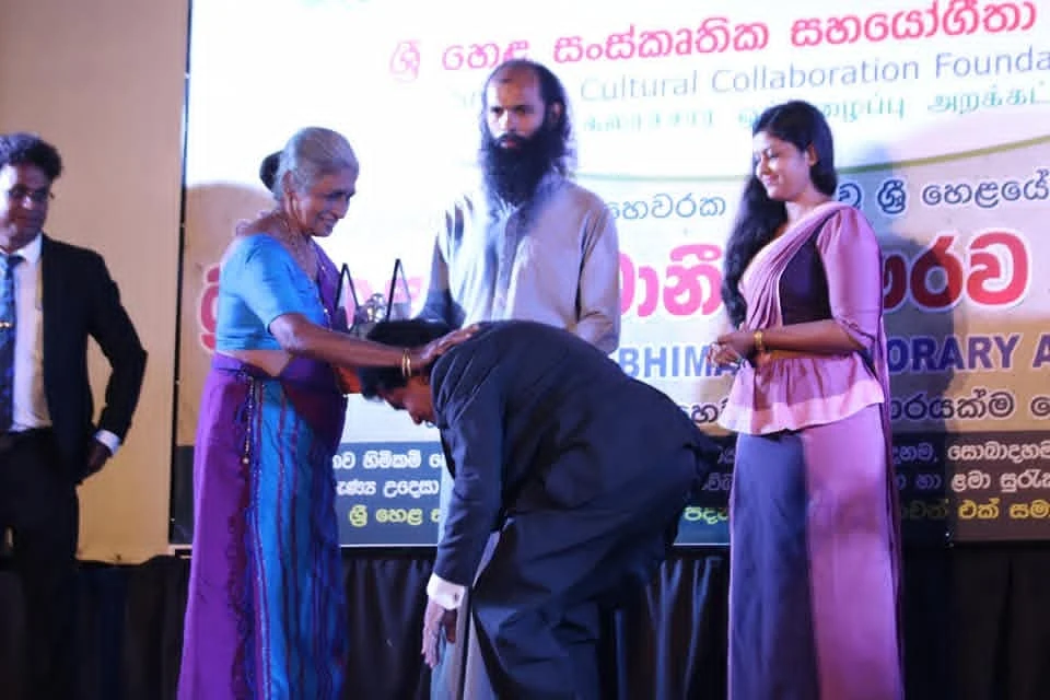 Shri Hela Cultural Collaboration Foundation Honors 160 National Icons at "Shri Hela Abhimani Honorary Awards 2022"