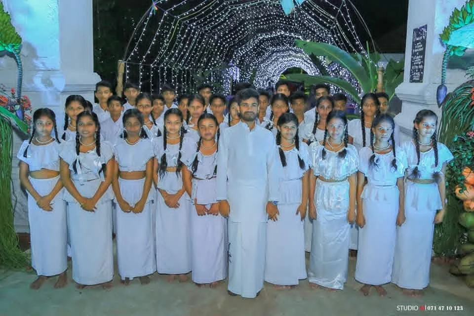 SHCCF and IHRC Attend Traditional "Ves Mangallaya" Ceremony of Hettipola Threethal Ranga Bhoomi Kalayathanaya